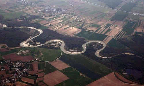 Fluss Arges Rumänien bei Satu Nou Foto W. Willner P4290056